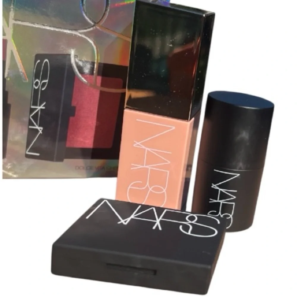 NARS Dolce Vita Holiday Cheek Trio Limited Edition Christmas Makeup Set NIB